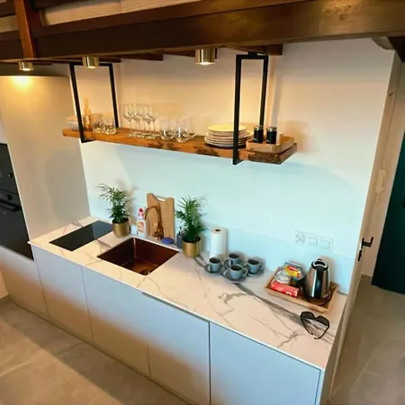 Nowe Mlyny 58 Апартаменты